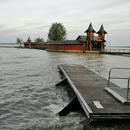 Διαμέρισμα Uj Lilla