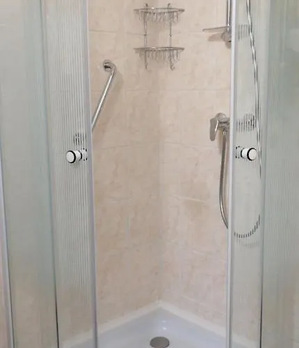 Uj Lilla * Keszthely