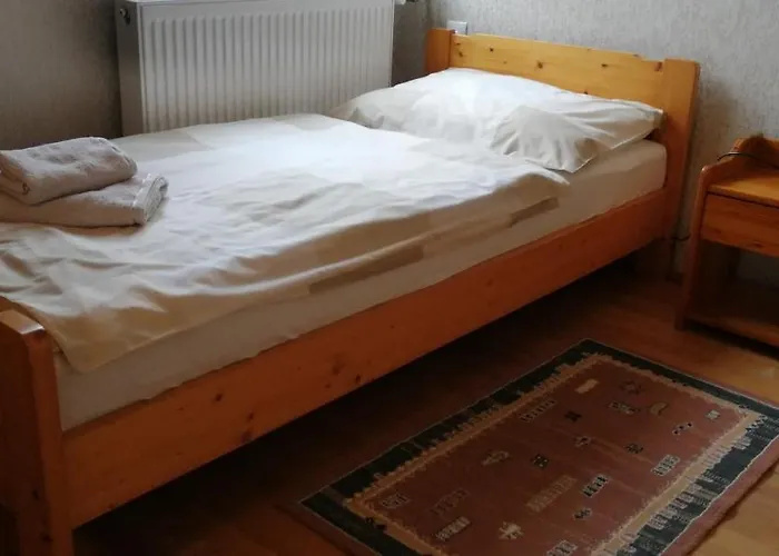 Uj Lilla Lejlighed *