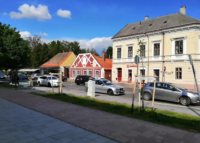 Apartment Uj Lilla